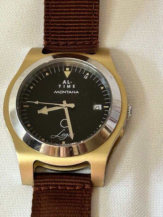 AL-Time Leger Accessories - AL-Time Leger Watch 18-2 Yellow Gold Anodized Aluminum 40mm Quartz Aviation